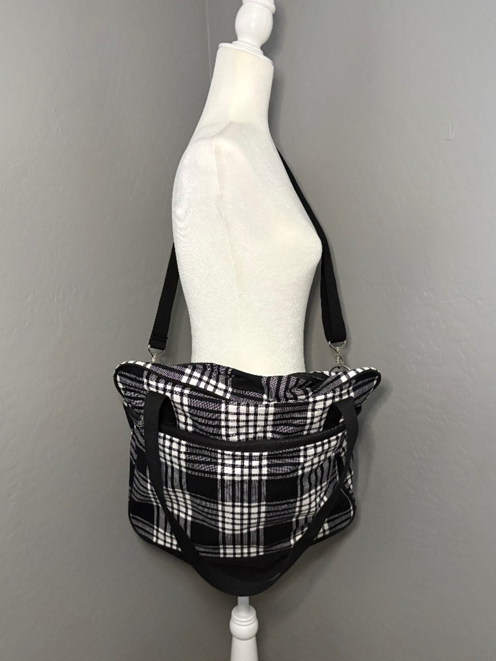 Thirty One Away for the Weekender - Black & White Plaid